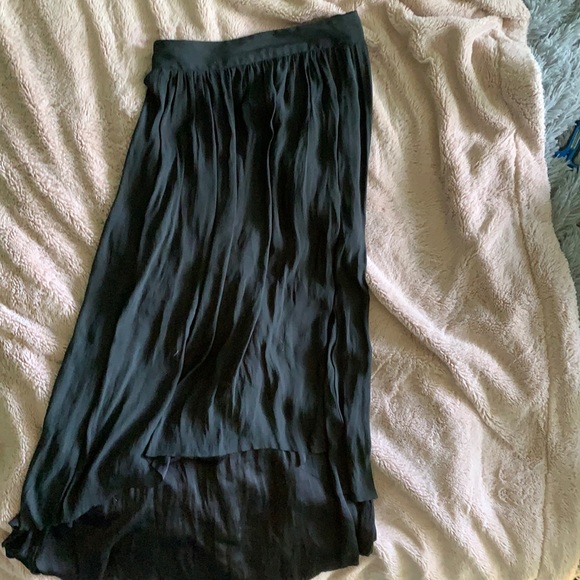 Long Skirt - Picture 1 of 3